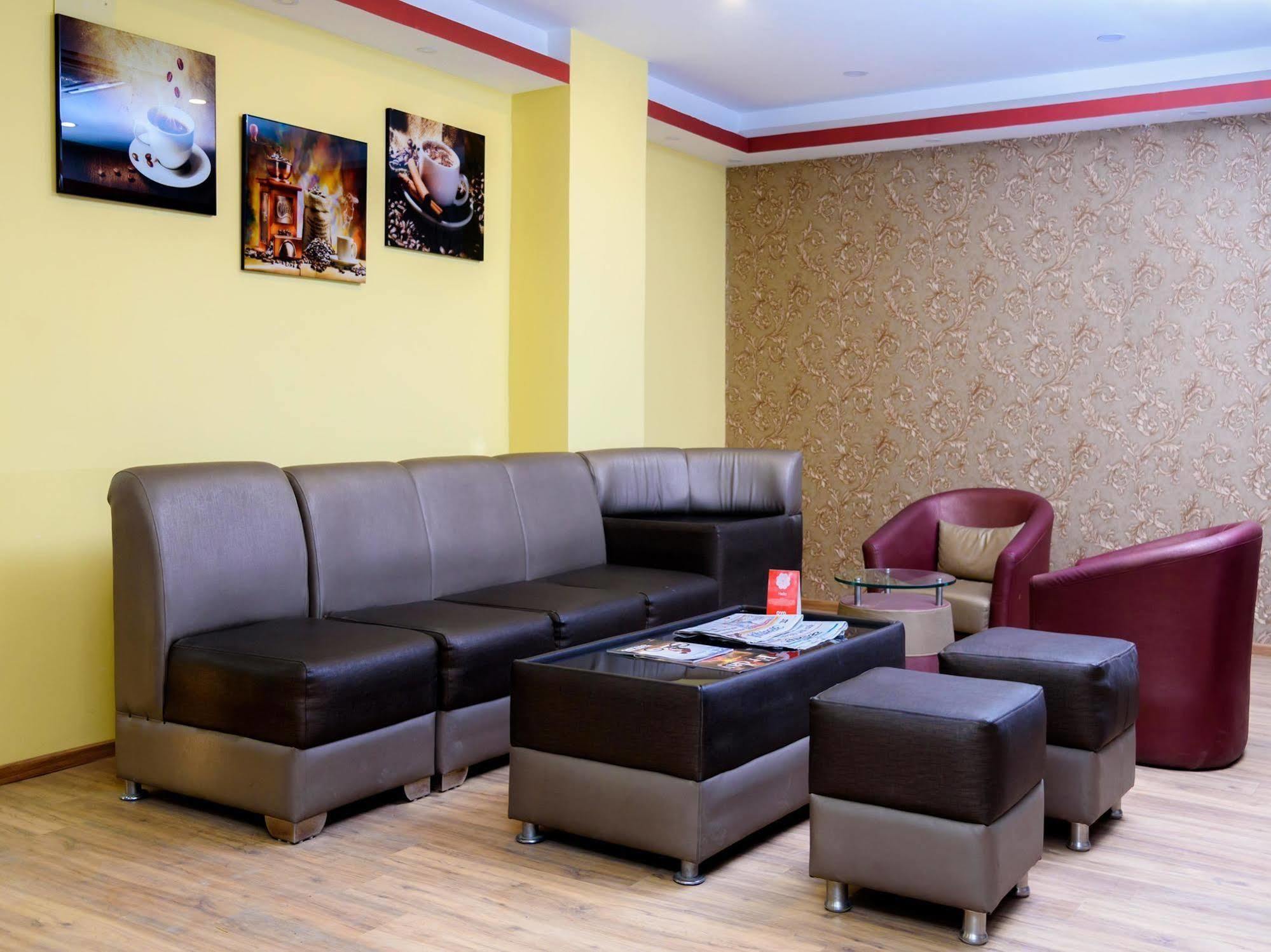Oyo 105 Hotel Travel Inn Κατμαντού Εξωτερικό φωτογραφία