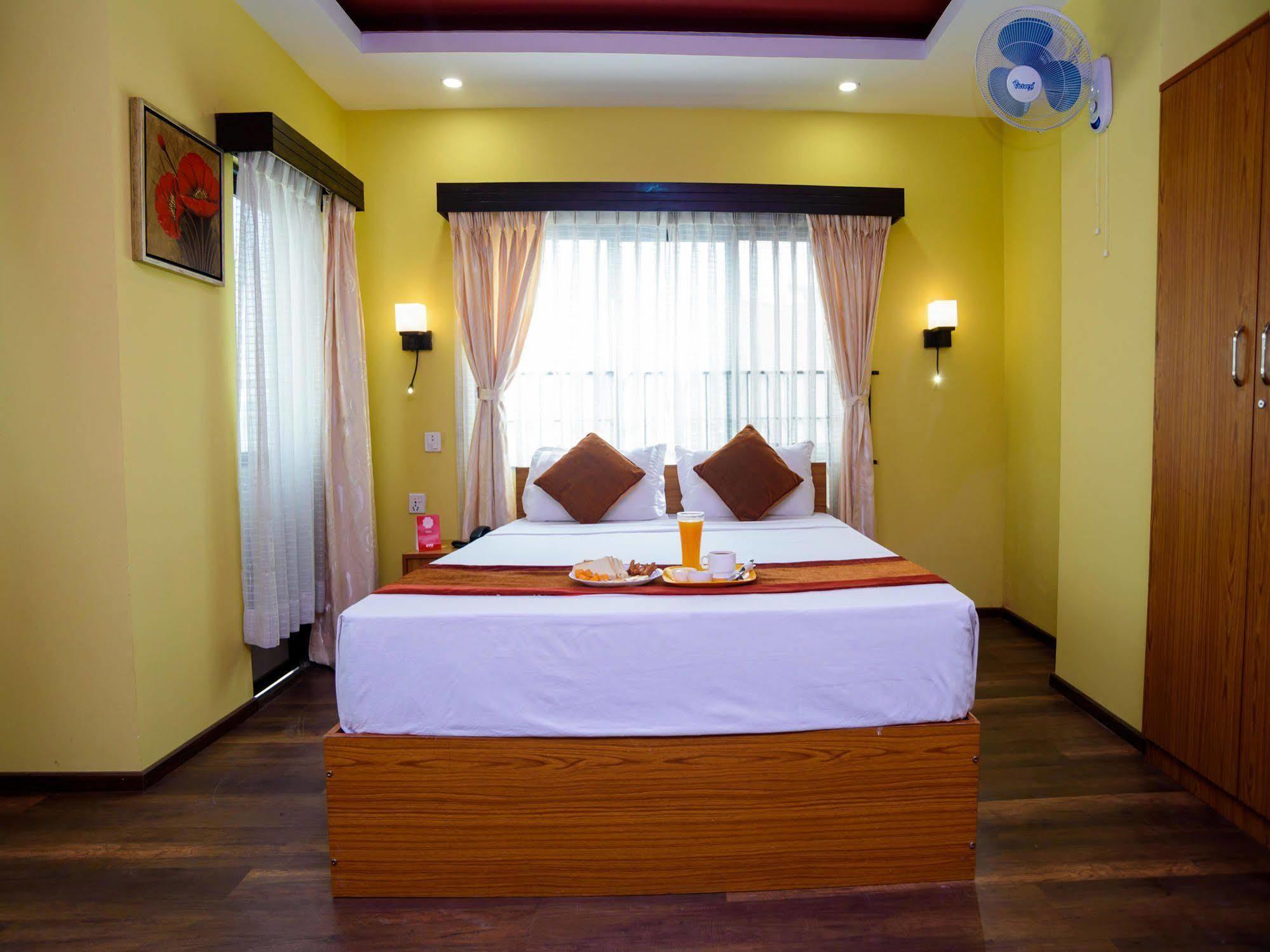 Oyo 105 Hotel Travel Inn Κατμαντού Εξωτερικό φωτογραφία