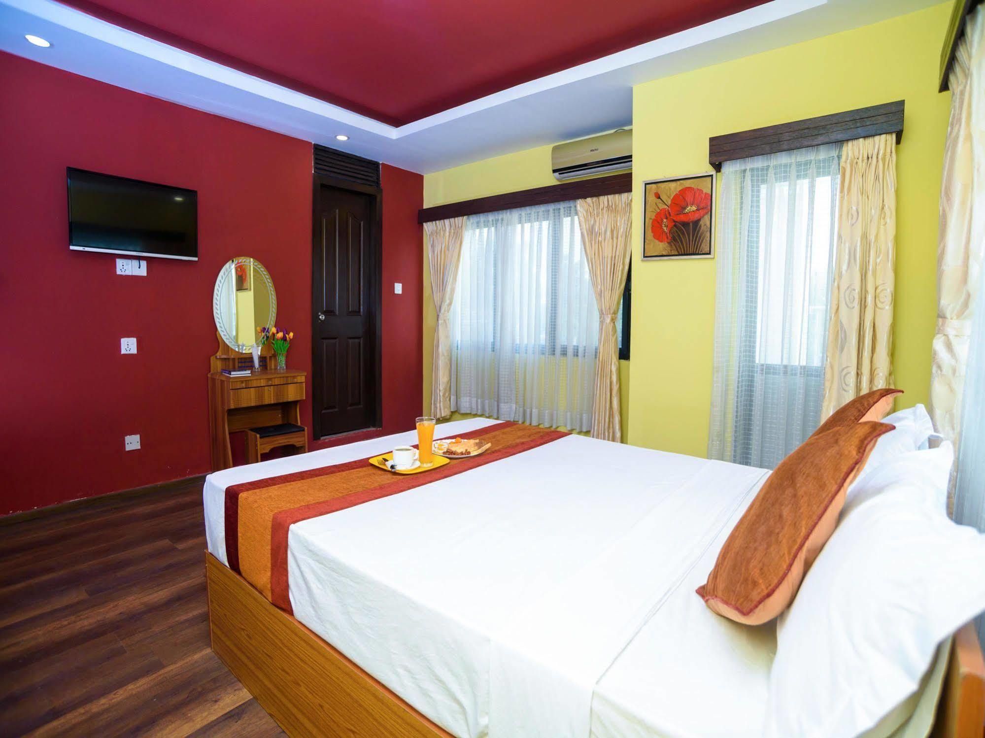 Oyo 105 Hotel Travel Inn Κατμαντού Εξωτερικό φωτογραφία