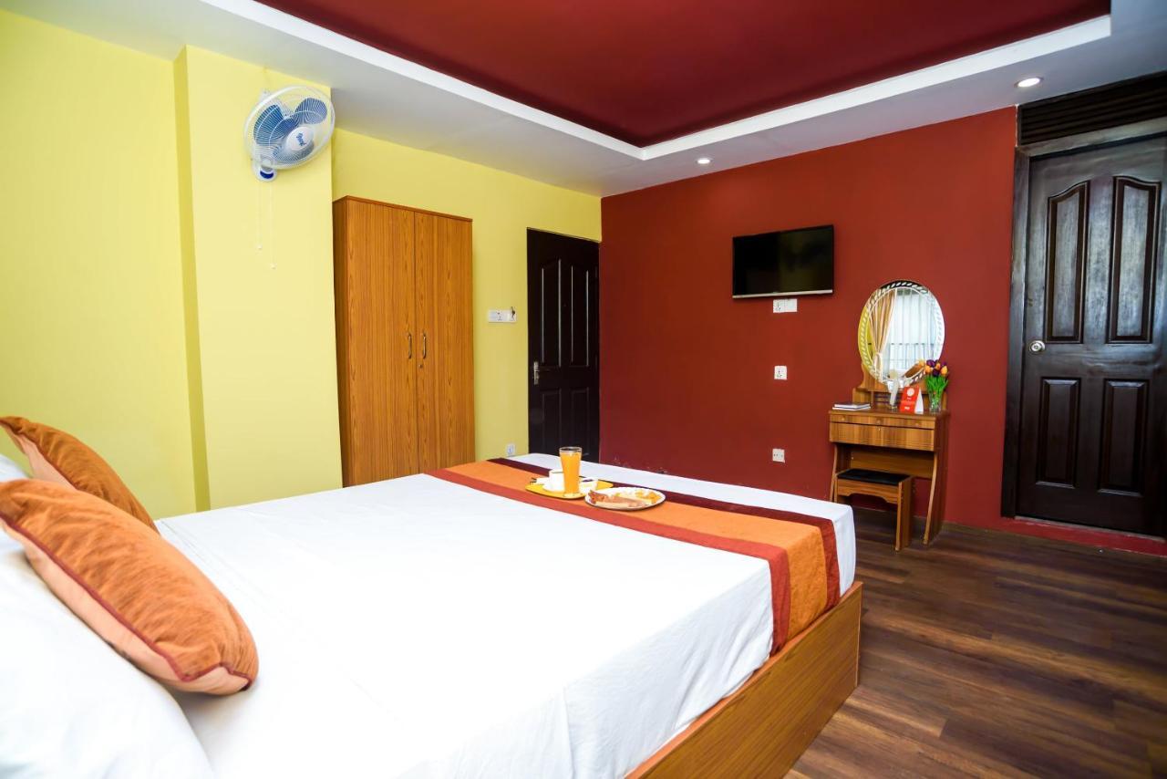 Oyo 105 Hotel Travel Inn Κατμαντού Εξωτερικό φωτογραφία