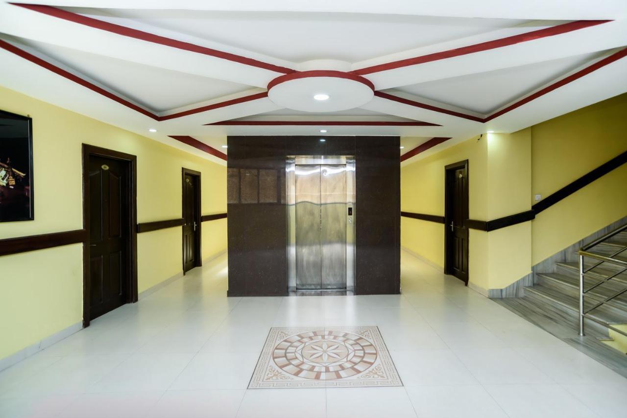Oyo 105 Hotel Travel Inn Κατμαντού Εξωτερικό φωτογραφία